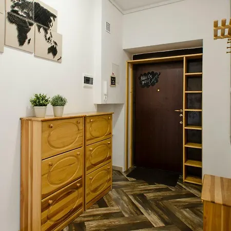 Ohmyhome - Kosciuszki Apartment