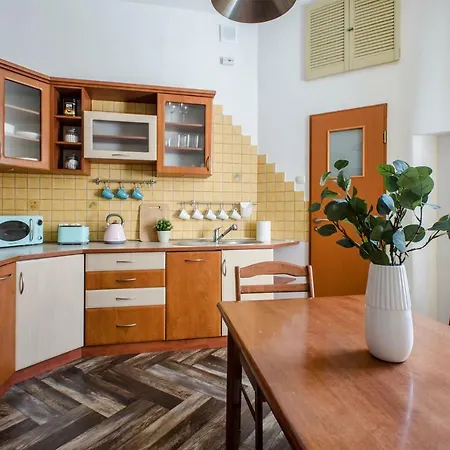 Ohmyhome - Kosciuszki Apartment Lodz