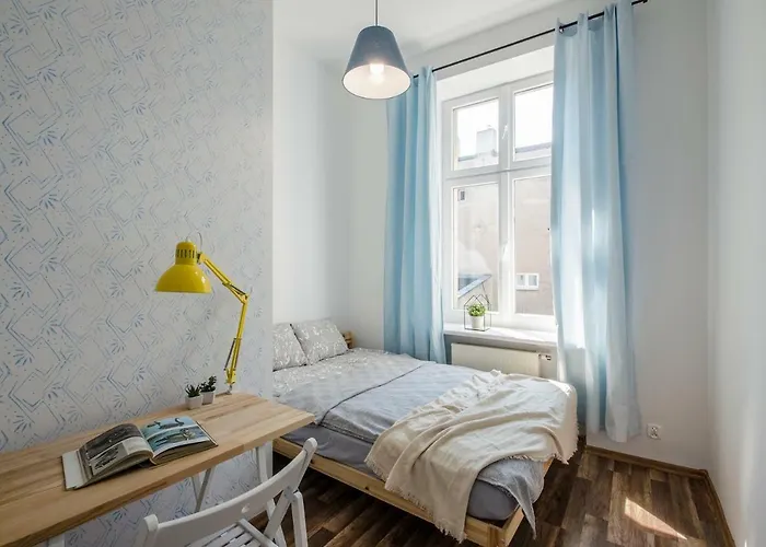 Ohmyhome - Kosciuszki وودج