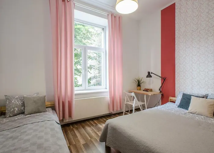 Ohmyhome - Kosciuszki * وودج